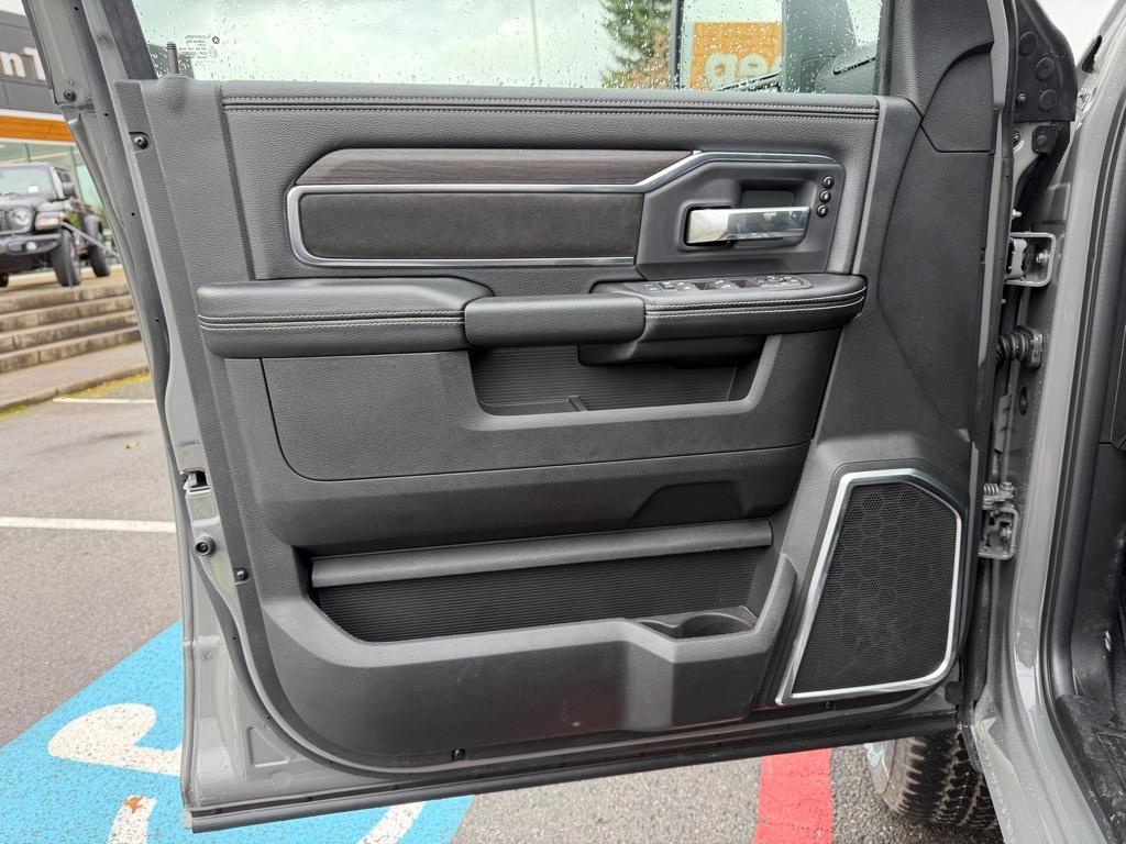 new 2026 Ram 3500 car