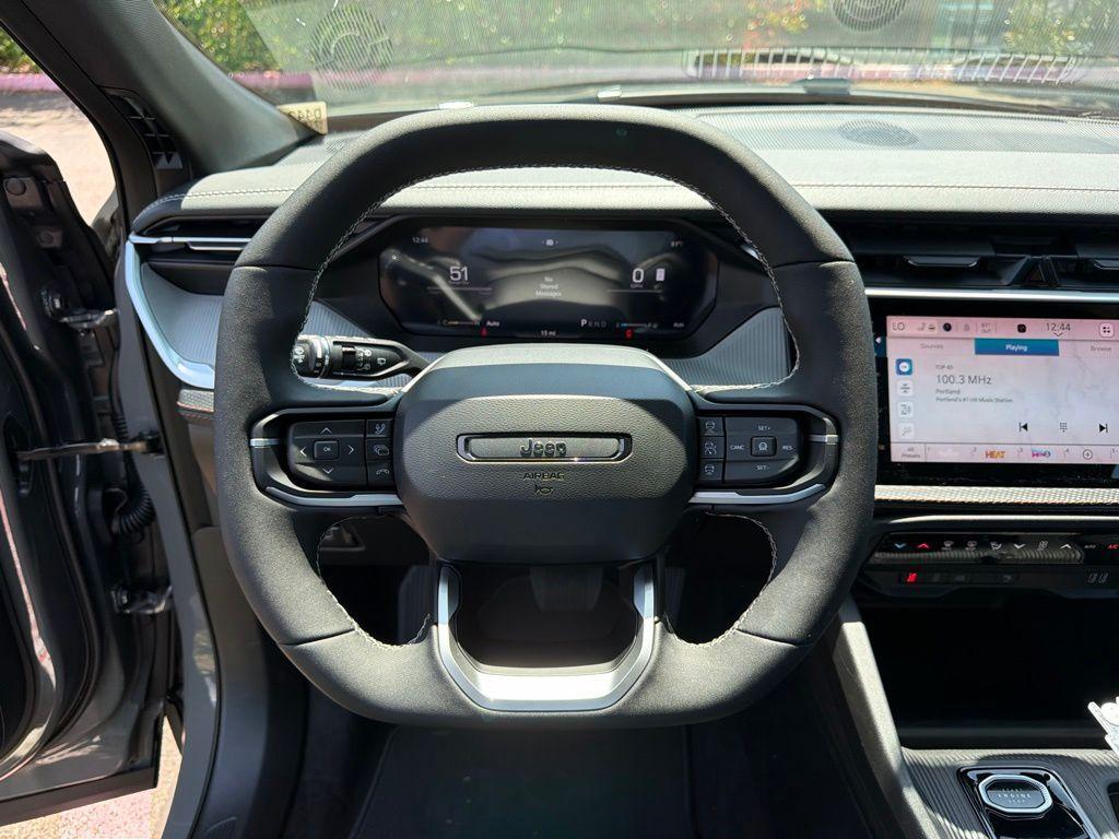 new 2026 Jeep Cherokee car, priced at $41,310