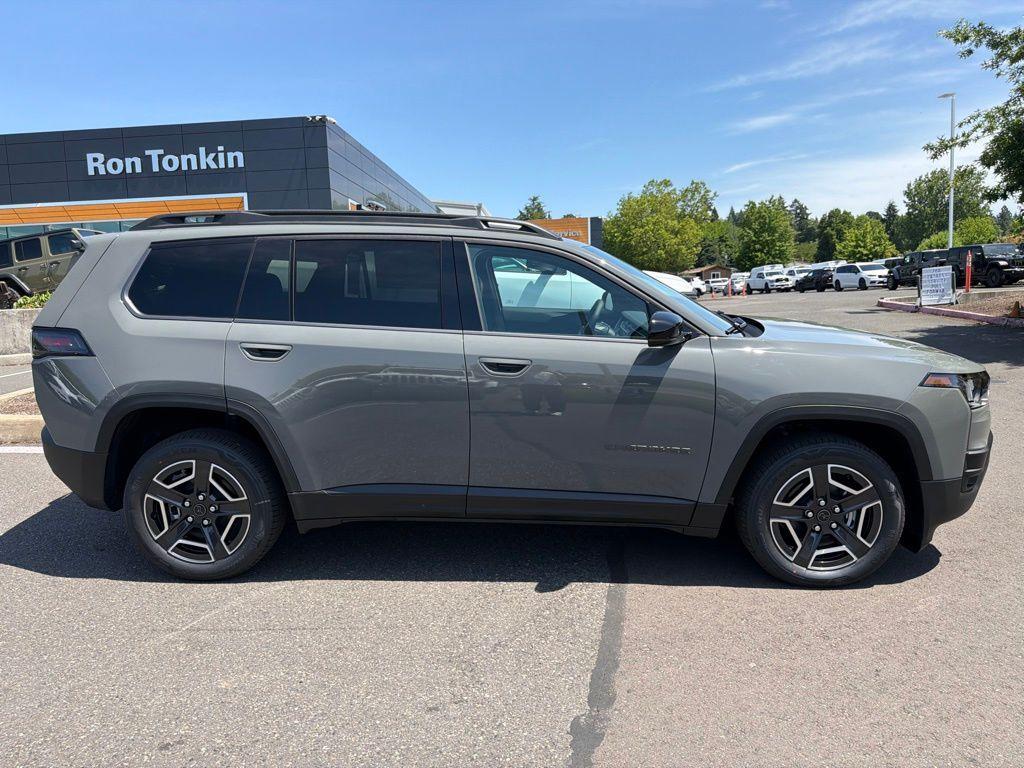 new 2026 Jeep Cherokee car, priced at $41,310