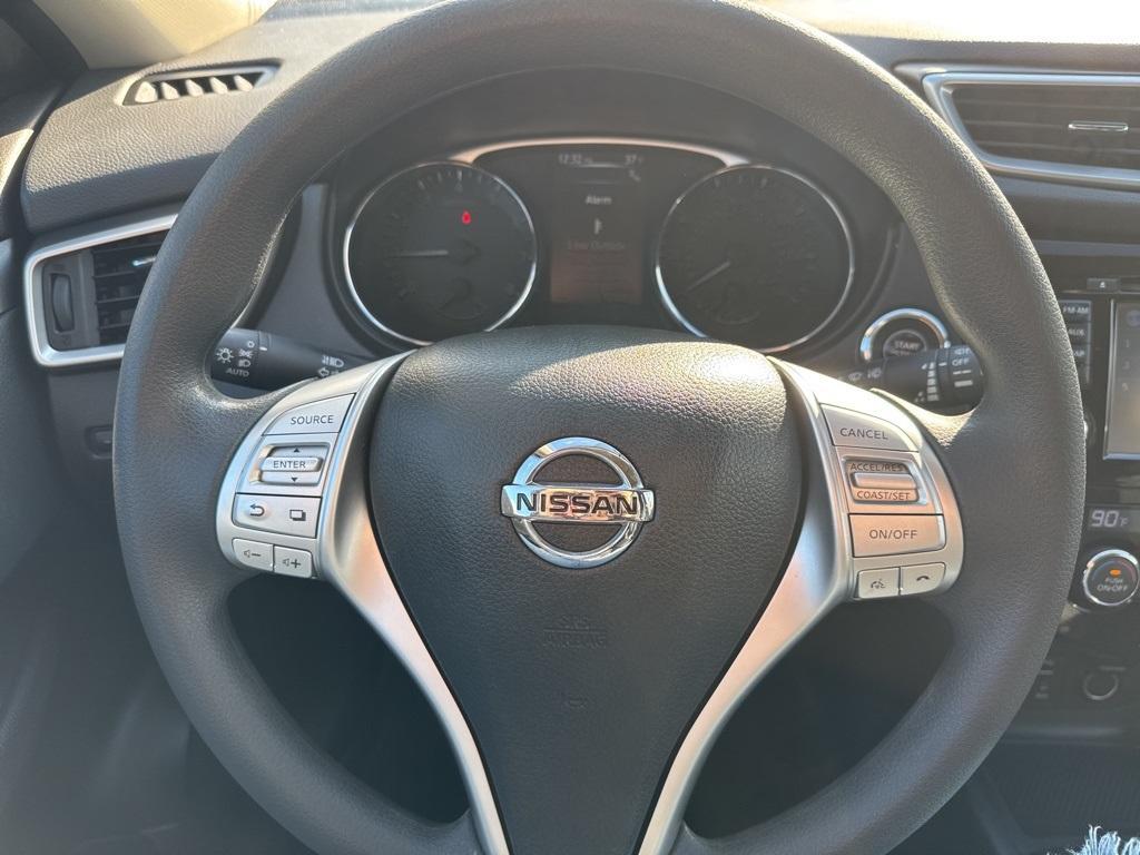 used 2016 Nissan Rogue car, priced at $10,989