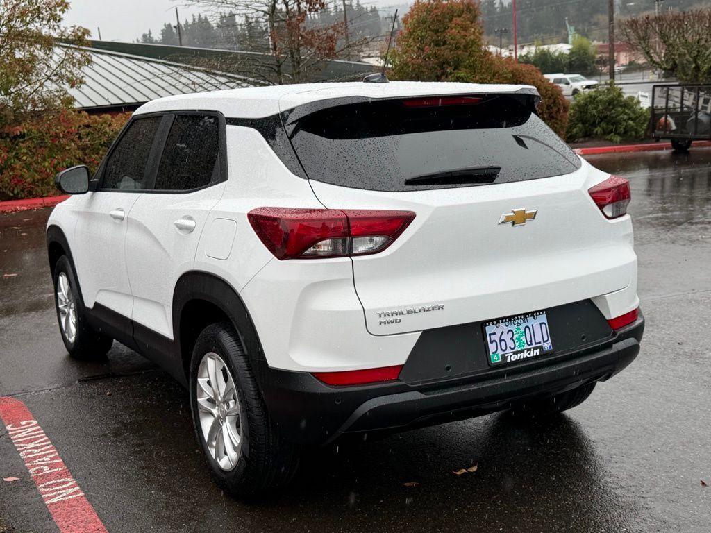used 2025 Chevrolet TrailBlazer car, priced at $24,627