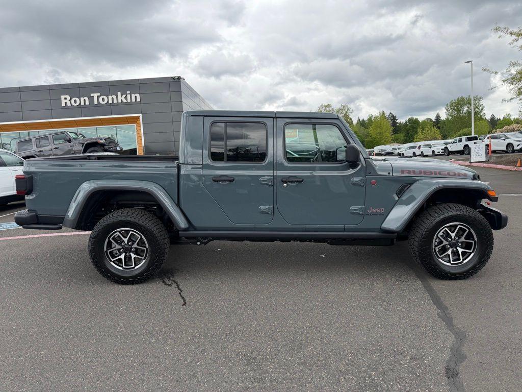 new 2026 Jeep Gladiator car, priced at $54,125
