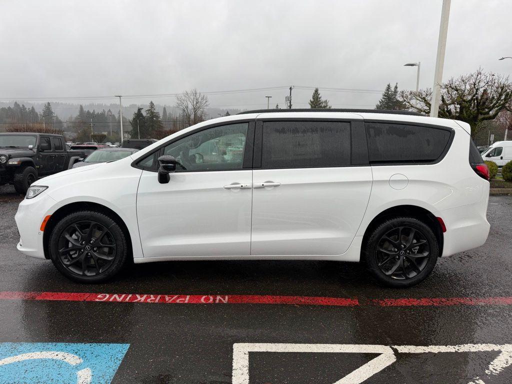 new 2026 Chrysler Pacifica car, priced at $50,845