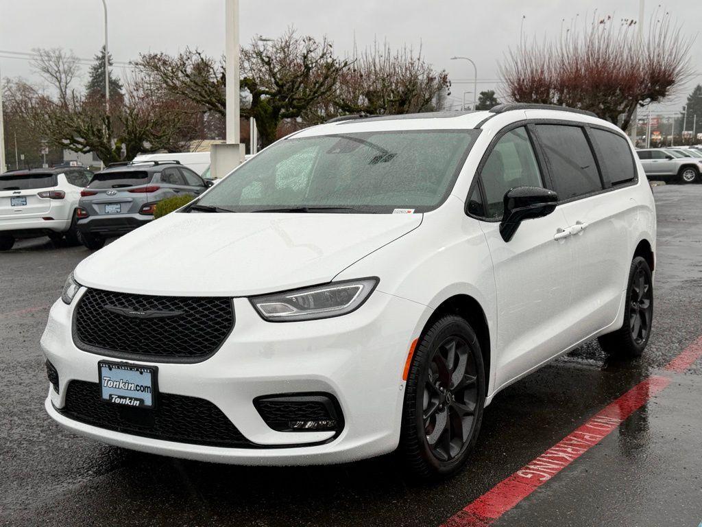 new 2026 Chrysler Pacifica car, priced at $50,845