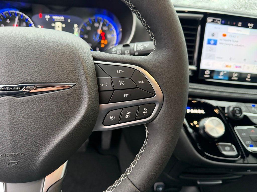 new 2026 Chrysler Pacifica car, priced at $42,360