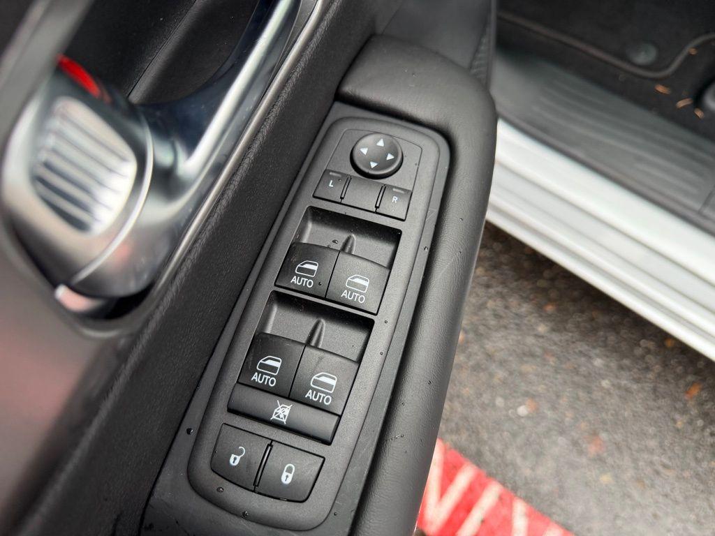 new 2026 Chrysler Pacifica car, priced at $42,360