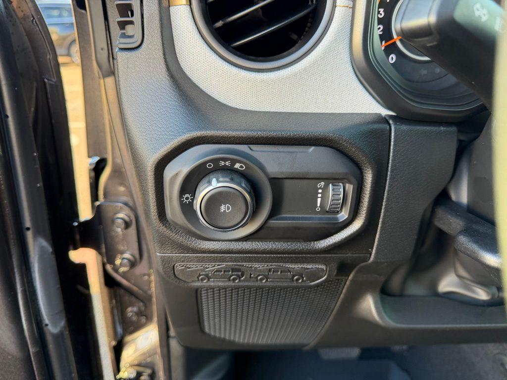 new 2026 Jeep Wrangler car, priced at $45,075