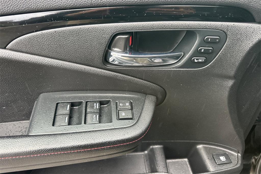 used 2023 Honda Ridgeline car, priced at $30,424