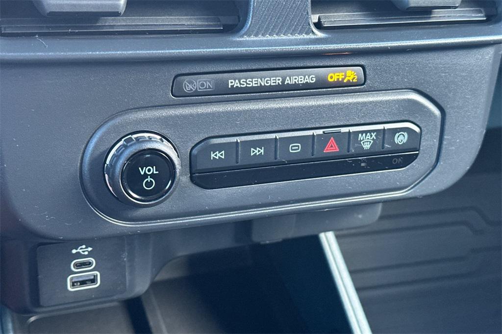 new 2025 Ford Maverick car, priced at $29,140