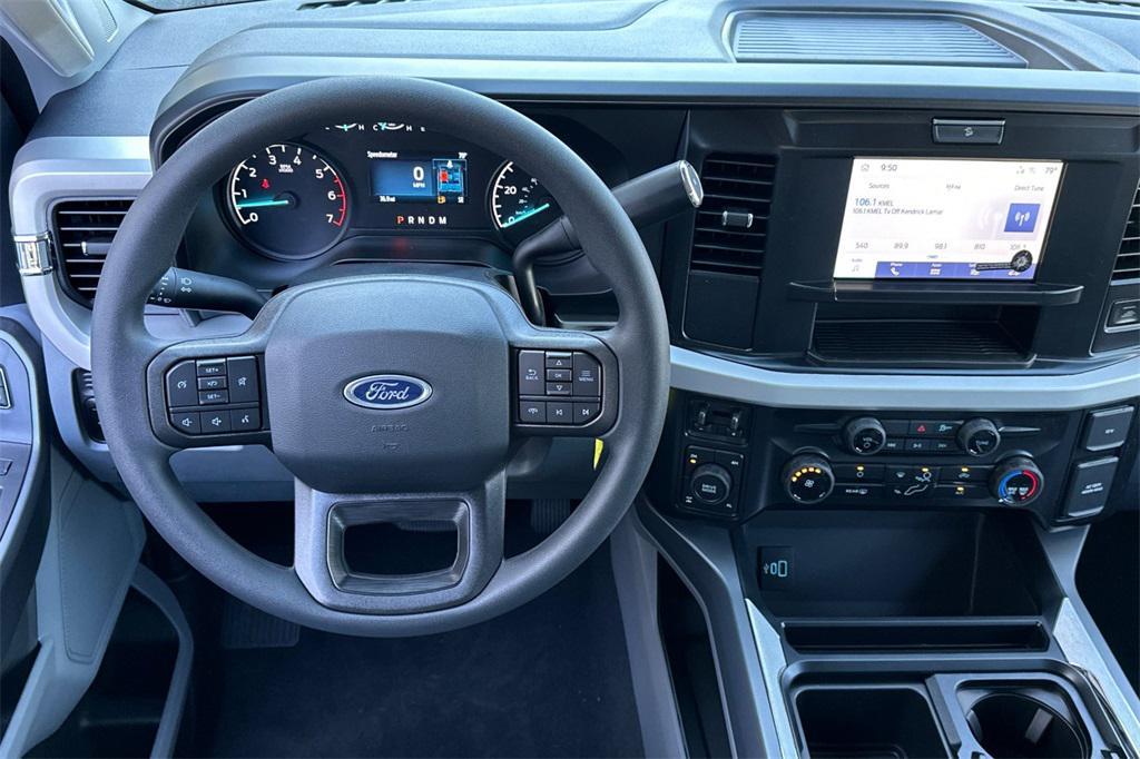 new 2025 Ford F-250 car, priced at $58,970