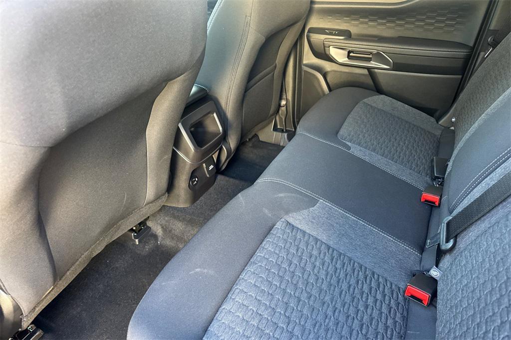 new 2025 Ford Ranger car, priced at $39,850