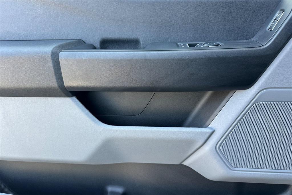 new 2025 Ford F-350 car, priced at $51,870