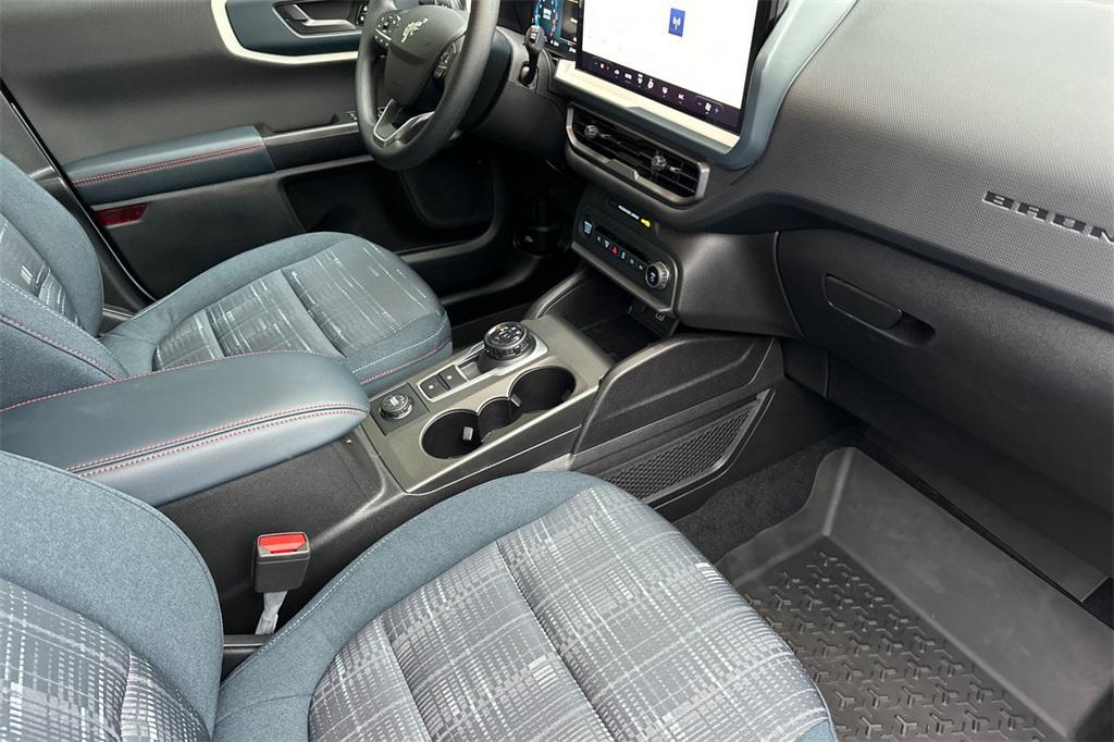 new 2025 Ford Bronco Sport car, priced at $33,060