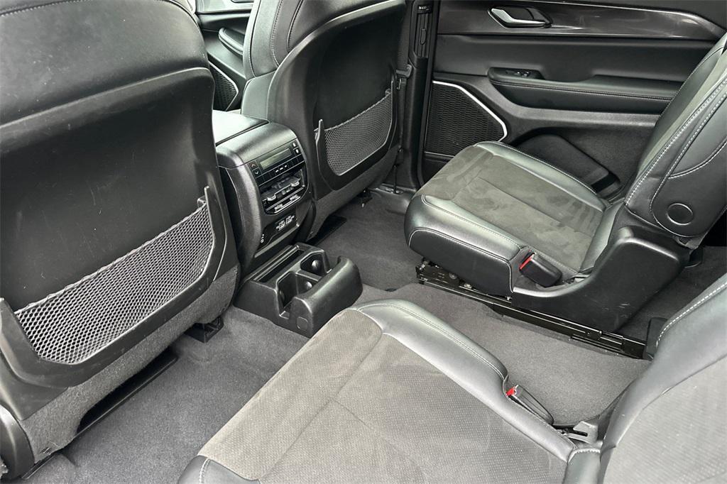 used 2022 Jeep Grand Cherokee L car, priced at $29,977