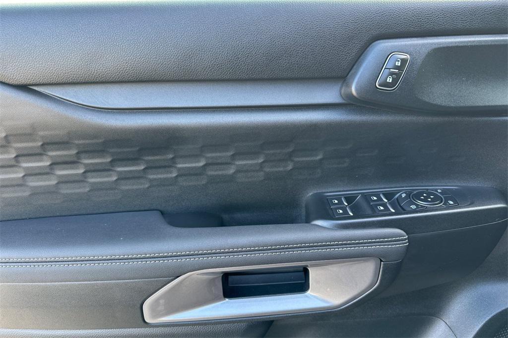 new 2025 Ford Ranger car, priced at $42,325