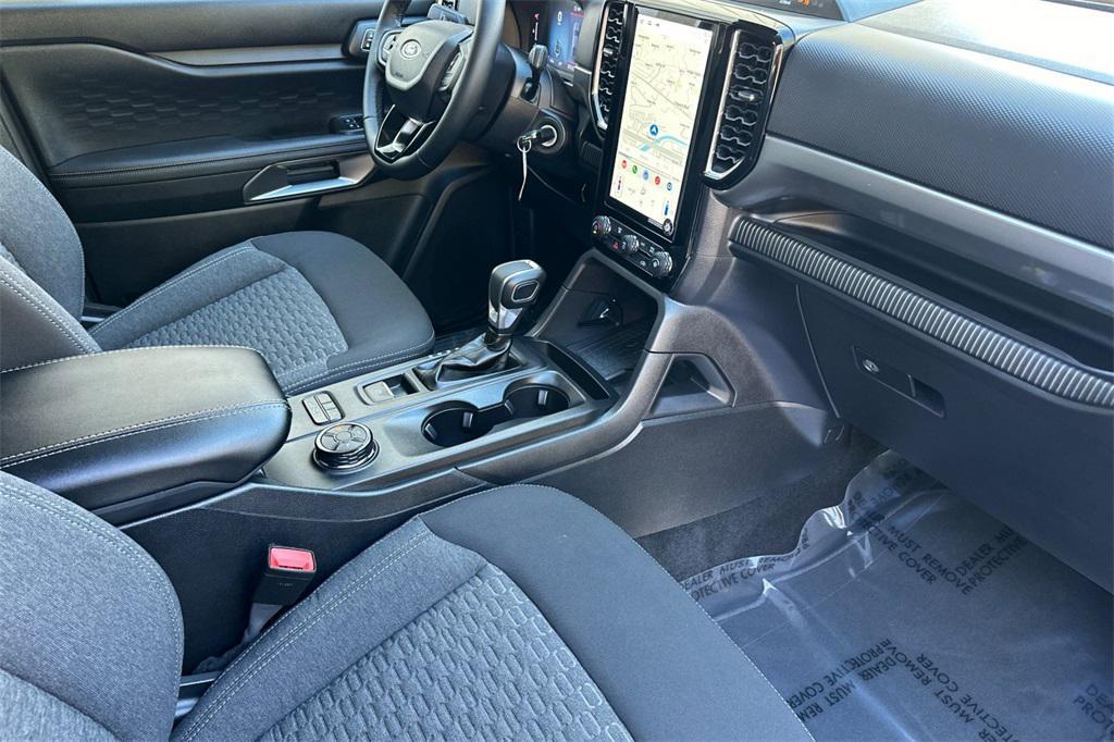 new 2025 Ford Ranger car, priced at $41,570