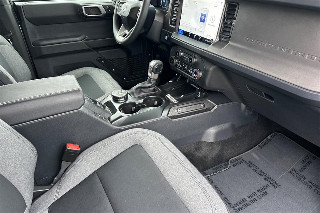 new 2025 Ford Bronco car, priced at $42,580