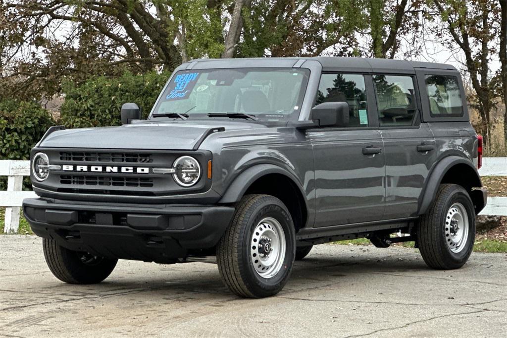 new 2025 Ford Bronco car, priced at $42,580