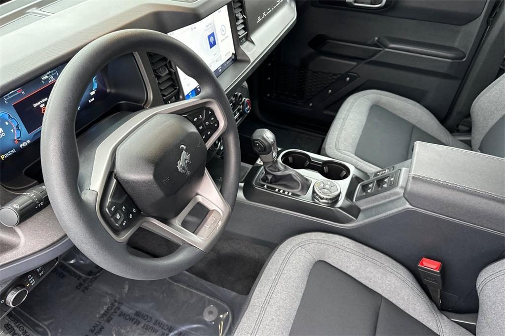 new 2025 Ford Bronco car, priced at $42,580