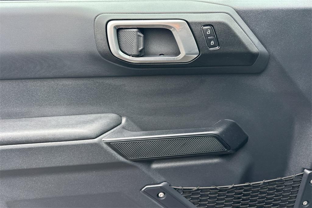 new 2025 Ford Bronco car, priced at $42,580