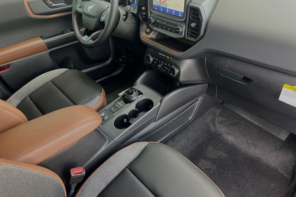 new 2024 Ford Bronco Sport car, priced at $35,953