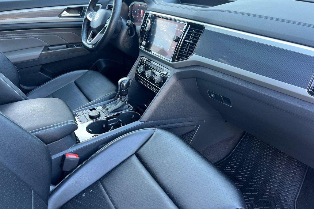 used 2022 Volkswagen Atlas Cross Sport car, priced at $23,991