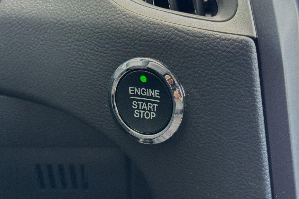 new 2024 Ford Edge car, priced at $35,345