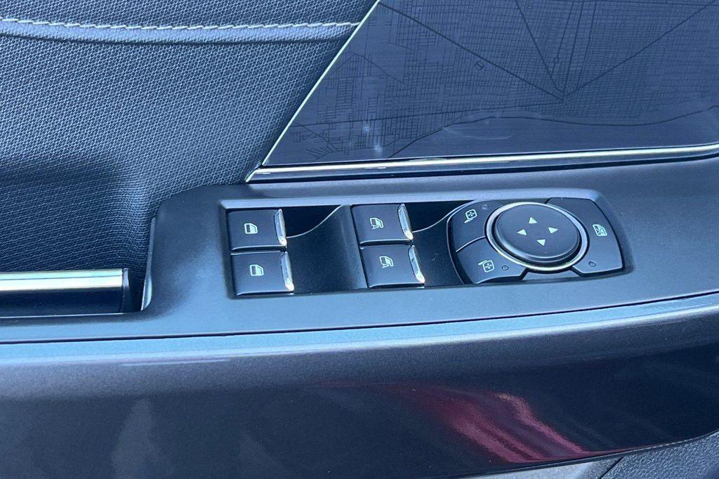 used 2021 Ford F-150 car, priced at $30,492