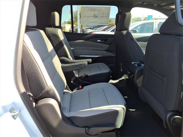 new 2026 Chevrolet Traverse car, priced at $48,340