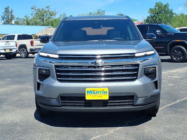 new 2026 Chevrolet Traverse car, priced at $43,640