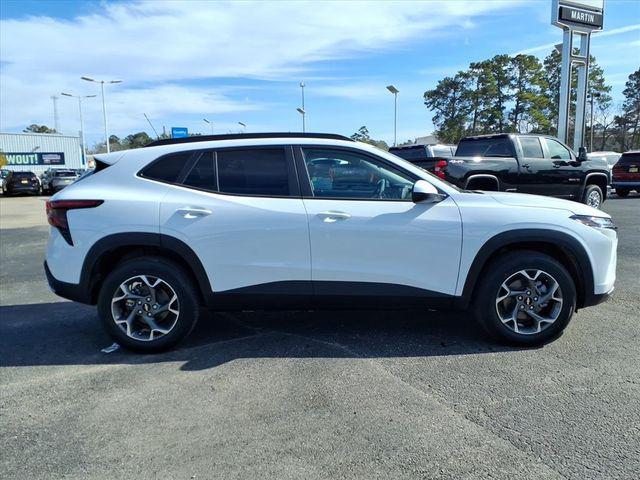 new 2026 Chevrolet Trax car, priced at $26,860