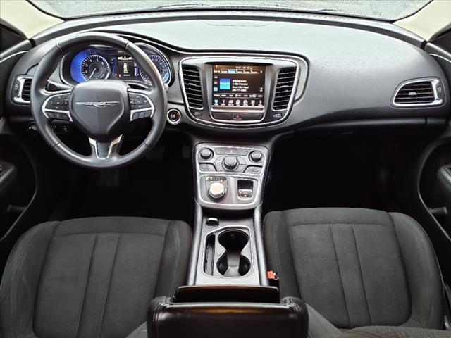 used 2016 Chrysler 200 car