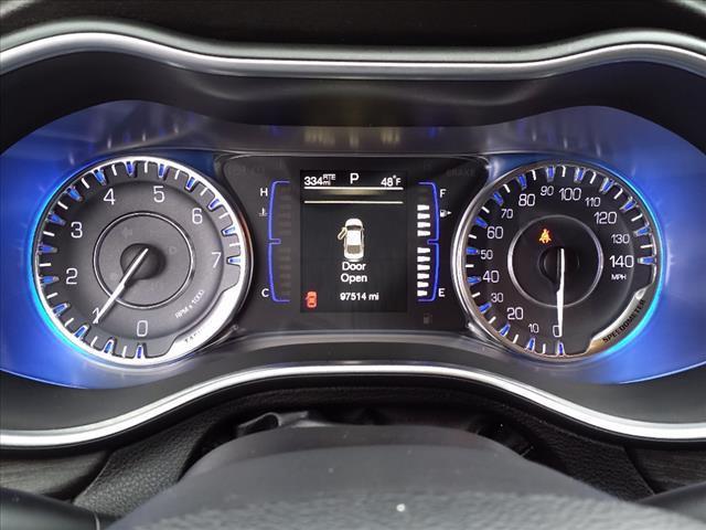 used 2016 Chrysler 200 car