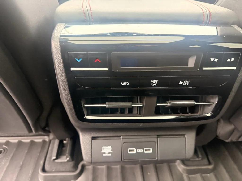 used 2023 Acura MDX car, priced at $39,999