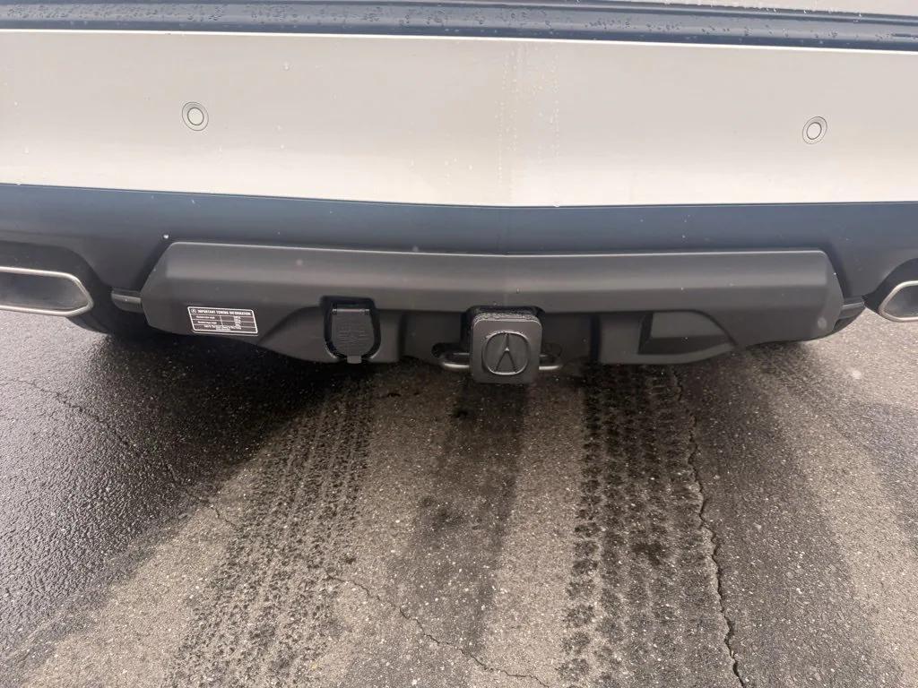 used 2023 Acura MDX car, priced at $39,999