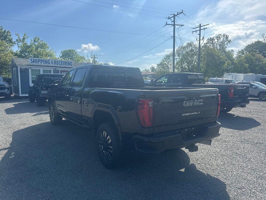 used 2024 GMC Sierra 2500 car, priced at $77,999