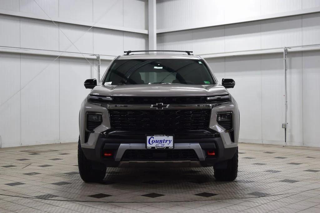 new 2026 Chevrolet Traverse car, priced at $53,746