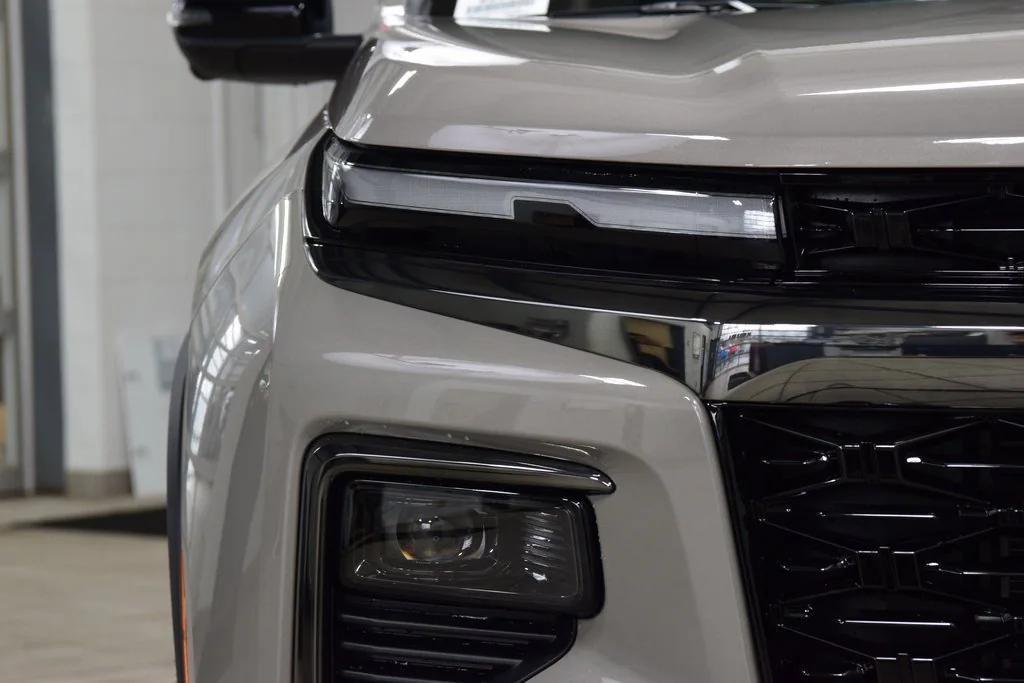 new 2026 Chevrolet Traverse car, priced at $53,746