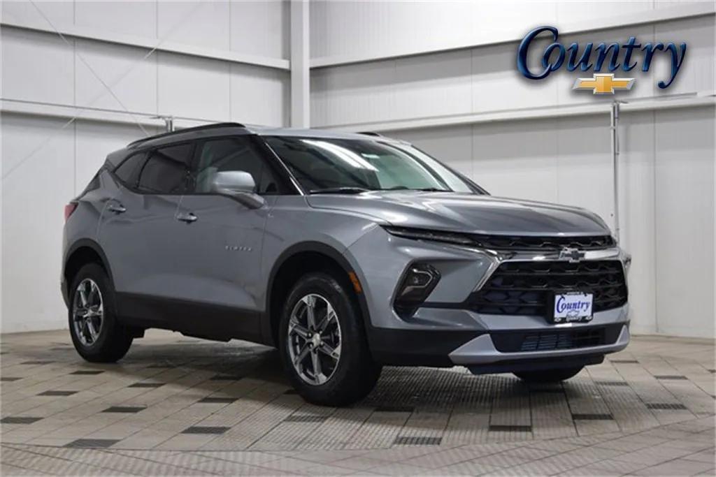 new 2026 Chevrolet Blazer car, priced at $35,201