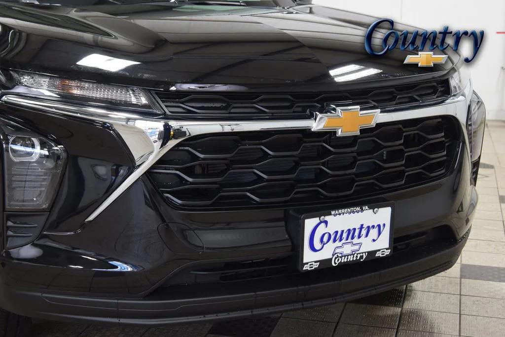 new 2026 Chevrolet Trax car, priced at $23,885