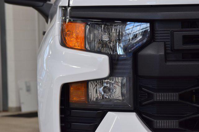 new 2026 Chevrolet Silverado 1500 car, priced at $32,293