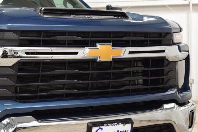 used 2025 Chevrolet Silverado 2500 car, priced at $57,999