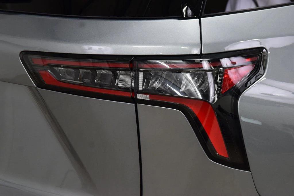 new 2026 Chevrolet Equinox car, priced at $29,568