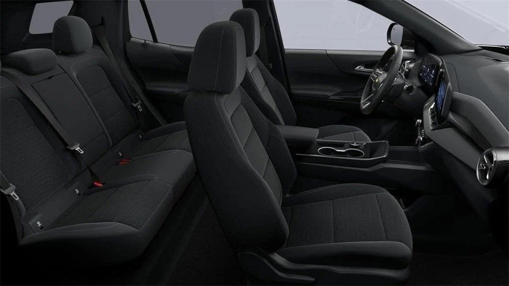 new 2026 Chevrolet Equinox car, priced at $28,730