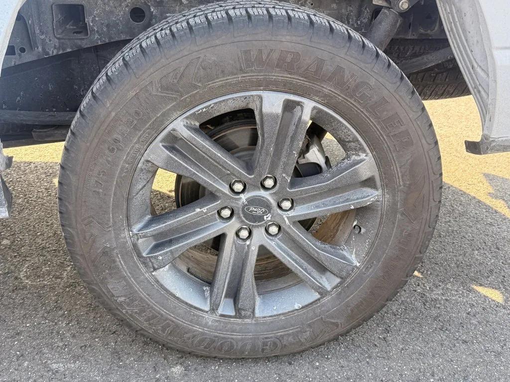 used 2021 Ford F-150 car, priced at $30,999