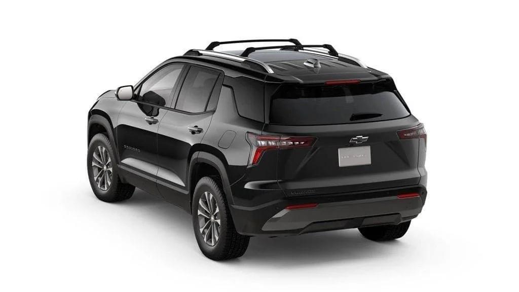 new 2026 Chevrolet Equinox car, priced at $30,195