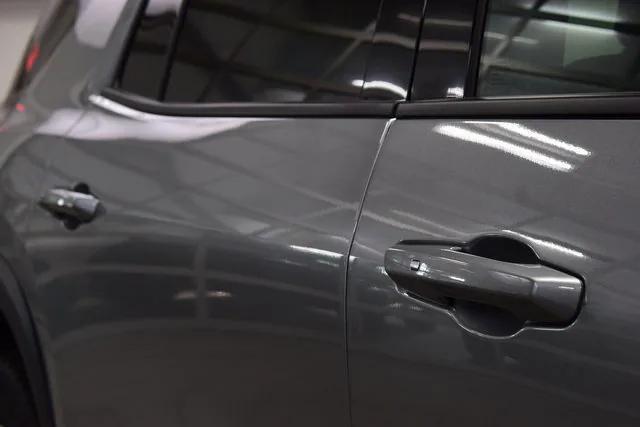 new 2026 Chevrolet Traverse car, priced at $55,182