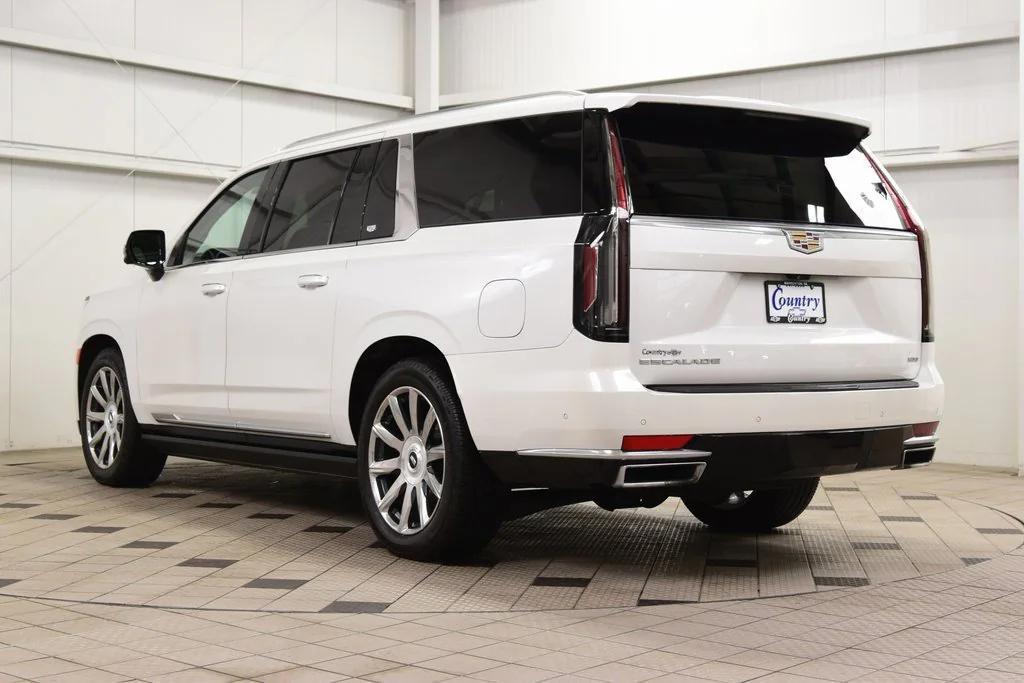 used 2023 Cadillac Escalade ESV car, priced at $69,999