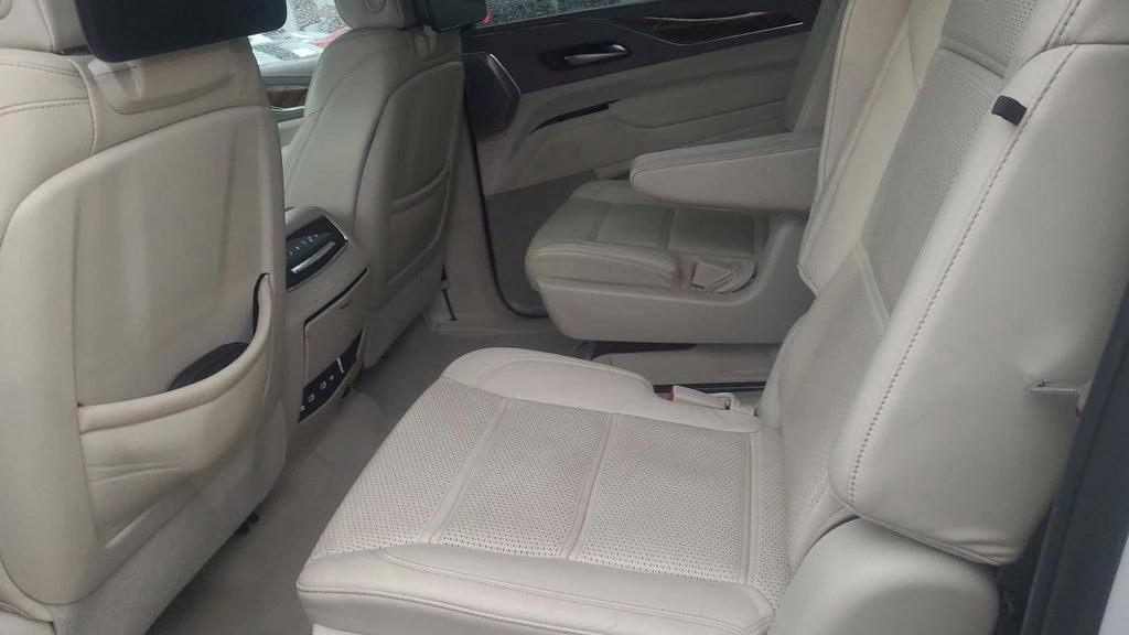 used 2023 Cadillac Escalade ESV car, priced at $69,999