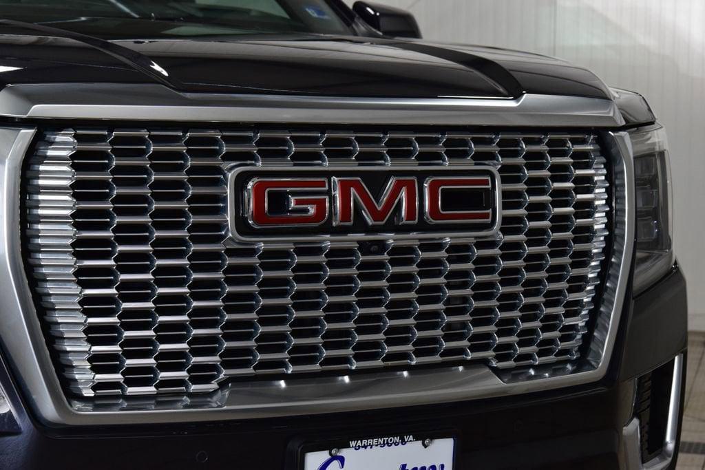 used 2024 GMC Yukon XL car, priced at $75,777